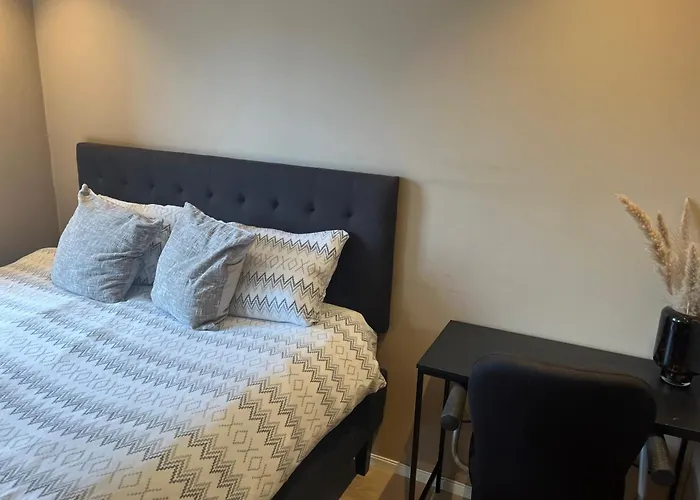 Scandpoint Exquisite & Homely Flat In Center Oslo With Free Parking Appartement Lillestrøm